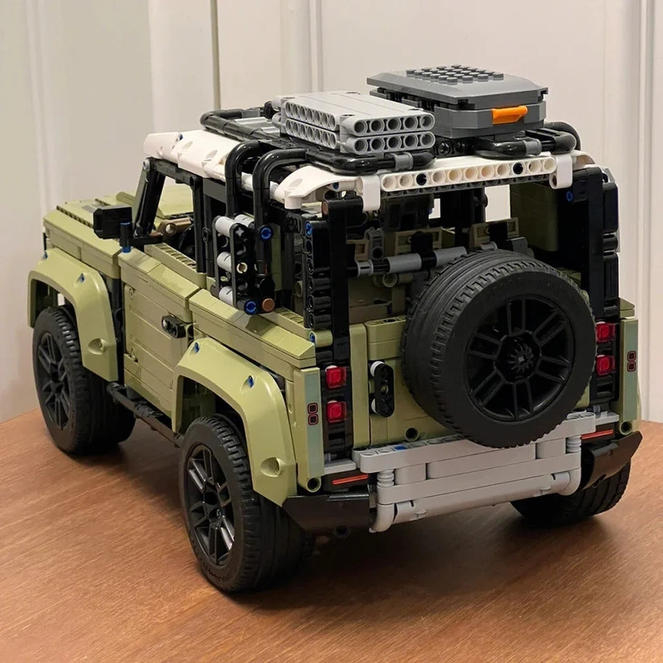 Land Rover Defender(2573 pcs)