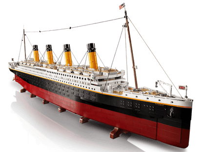 Titanic (9090 pcs)